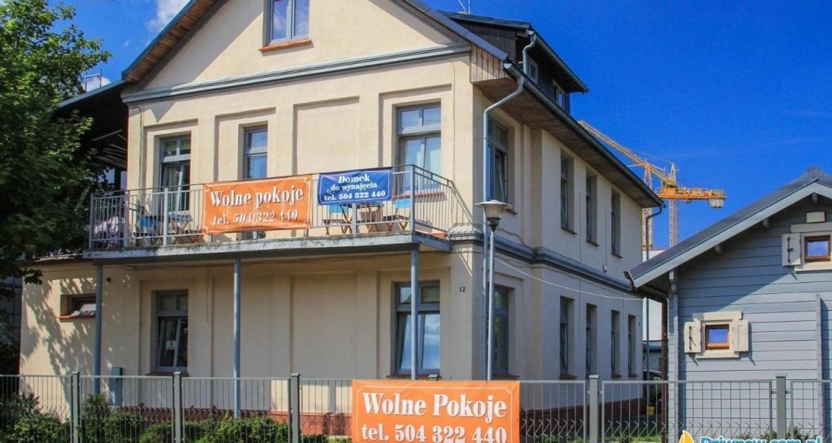 Pokoje I Domki Letniskowe Bros Dziwnów Esterno foto